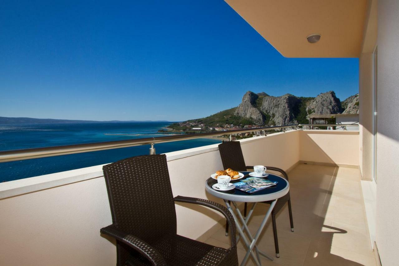 Villa Omis Michy - Family House For Big And Small Groups Zewnętrze zdjęcie
