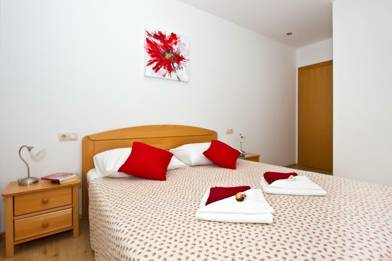 Villa Omis Michy - Family House For Big And Small Groups Zewnętrze zdjęcie