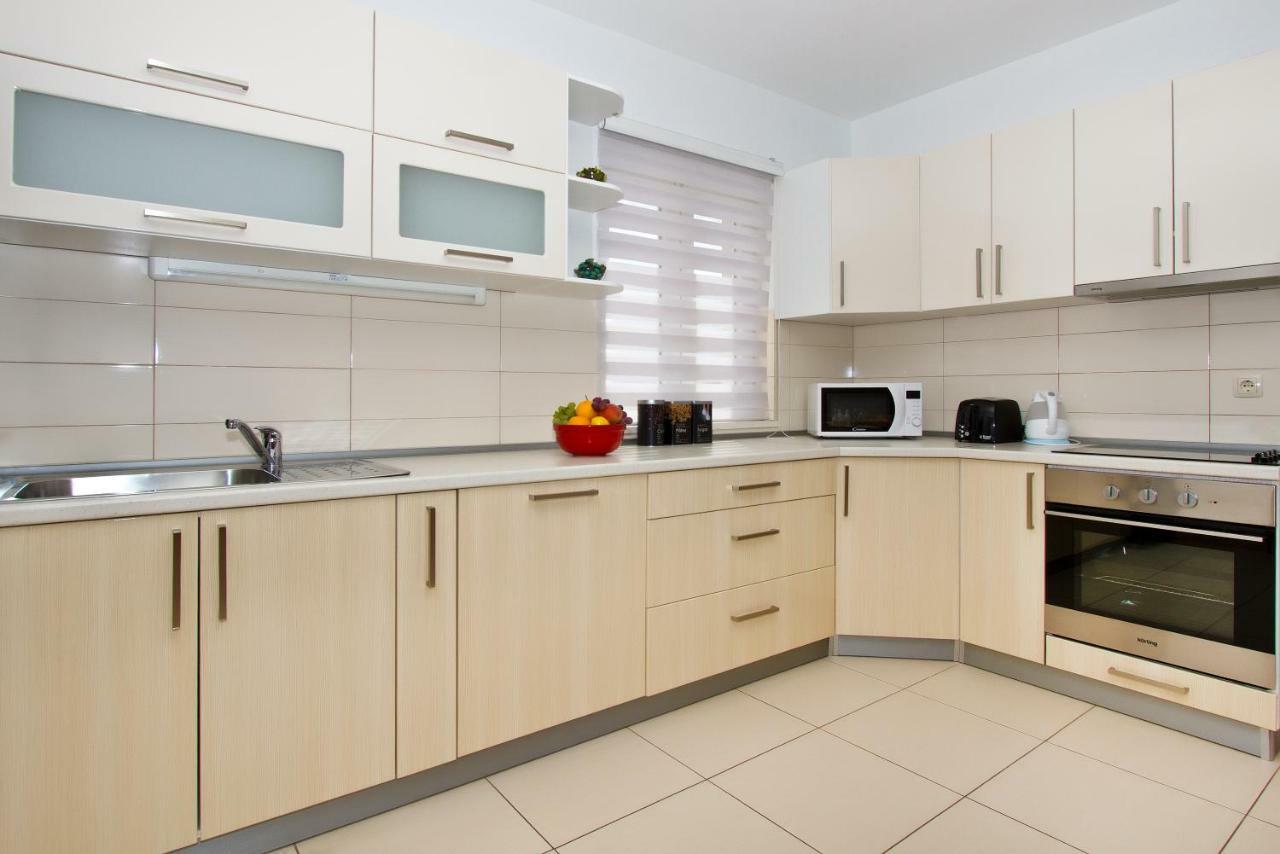 Villa Omis Michy - Family House For Big And Small Groups Zewnętrze zdjęcie