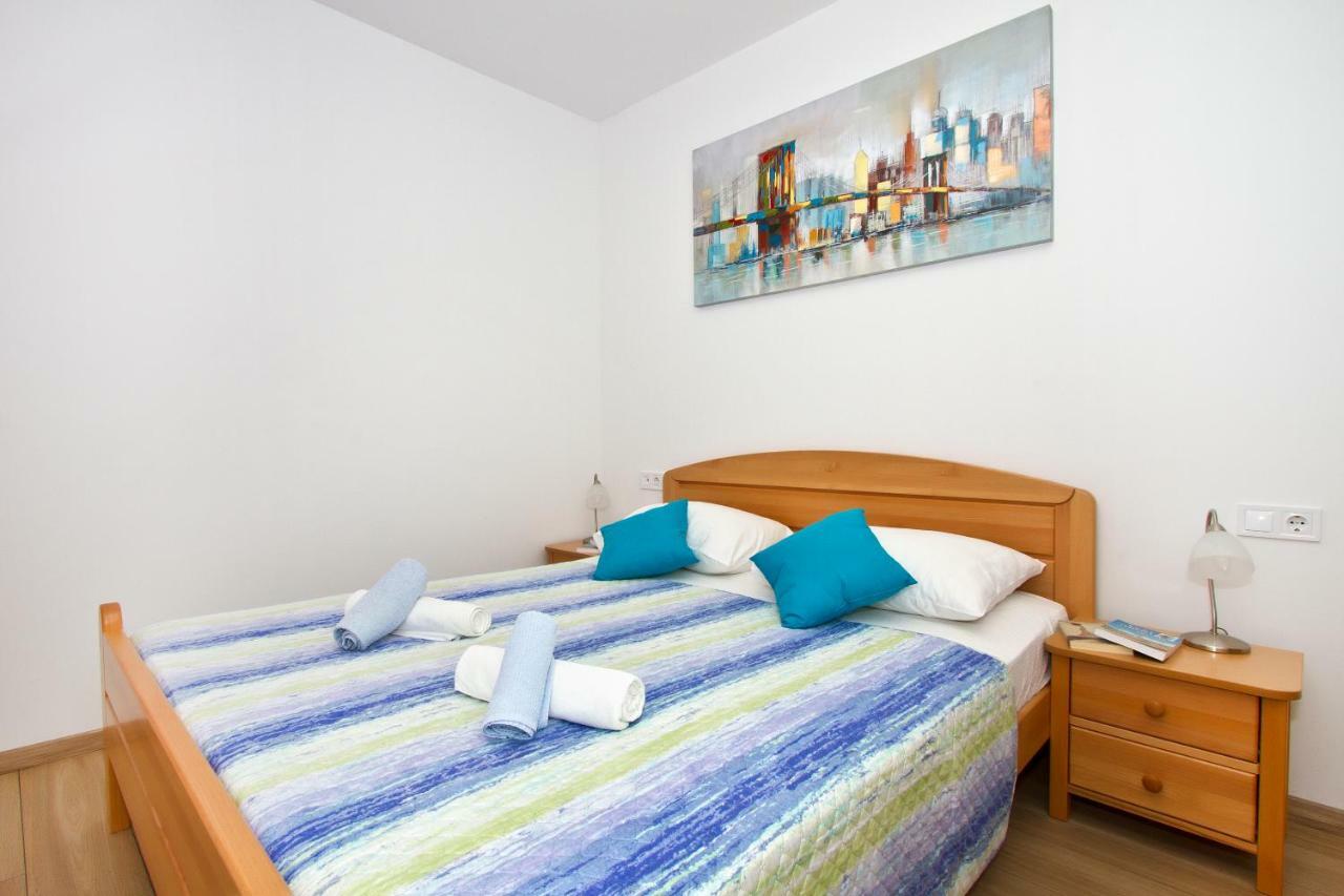 Villa Omis Michy - Family House For Big And Small Groups Zewnętrze zdjęcie